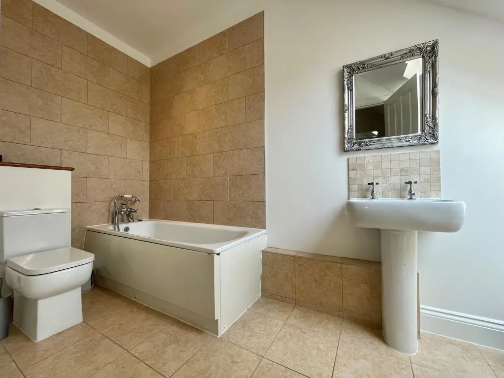 Tudor Gardens, Worthing, BN11, photo 6
