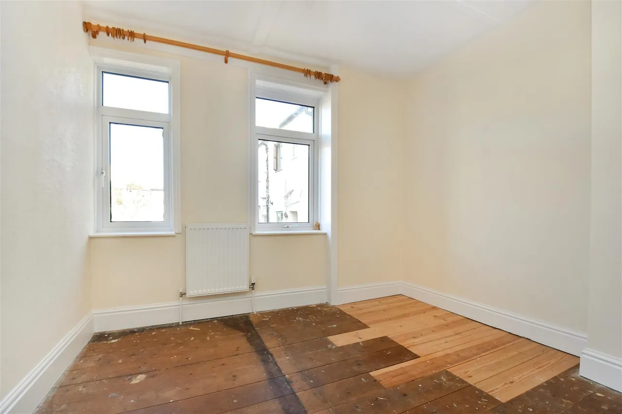 New Street, Cullompton, photo 15