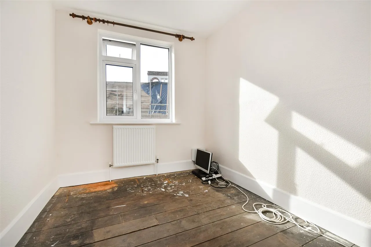 New Street, Cullompton, photo 16