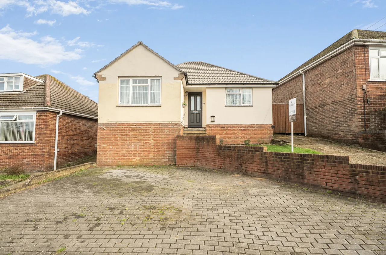 2 bed house for sale, Springford Road, Lordswood, SO16