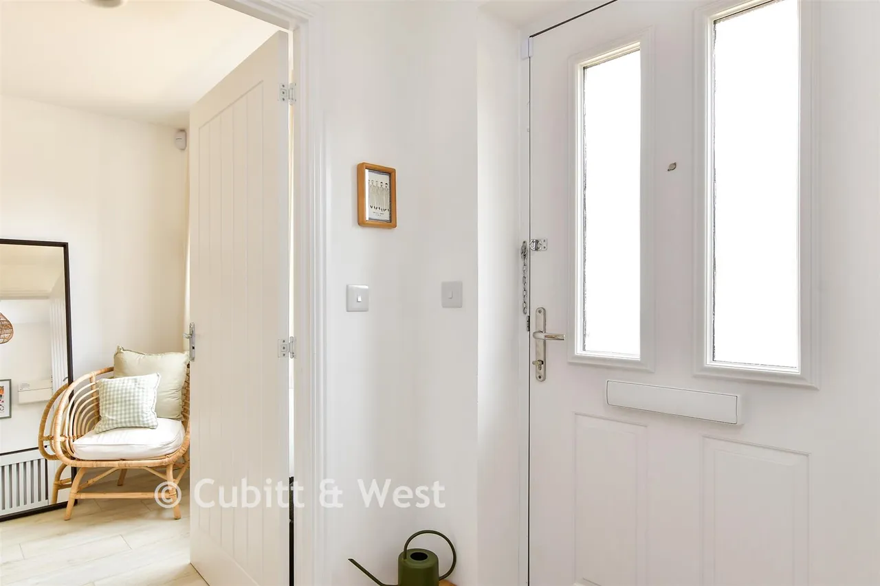 Windflower Chase, Worthing, BN13, photo 16