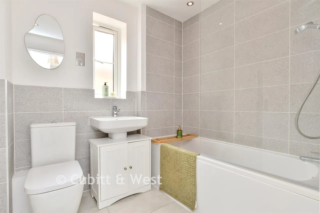 Windflower Chase, Worthing, BN13, photo 10