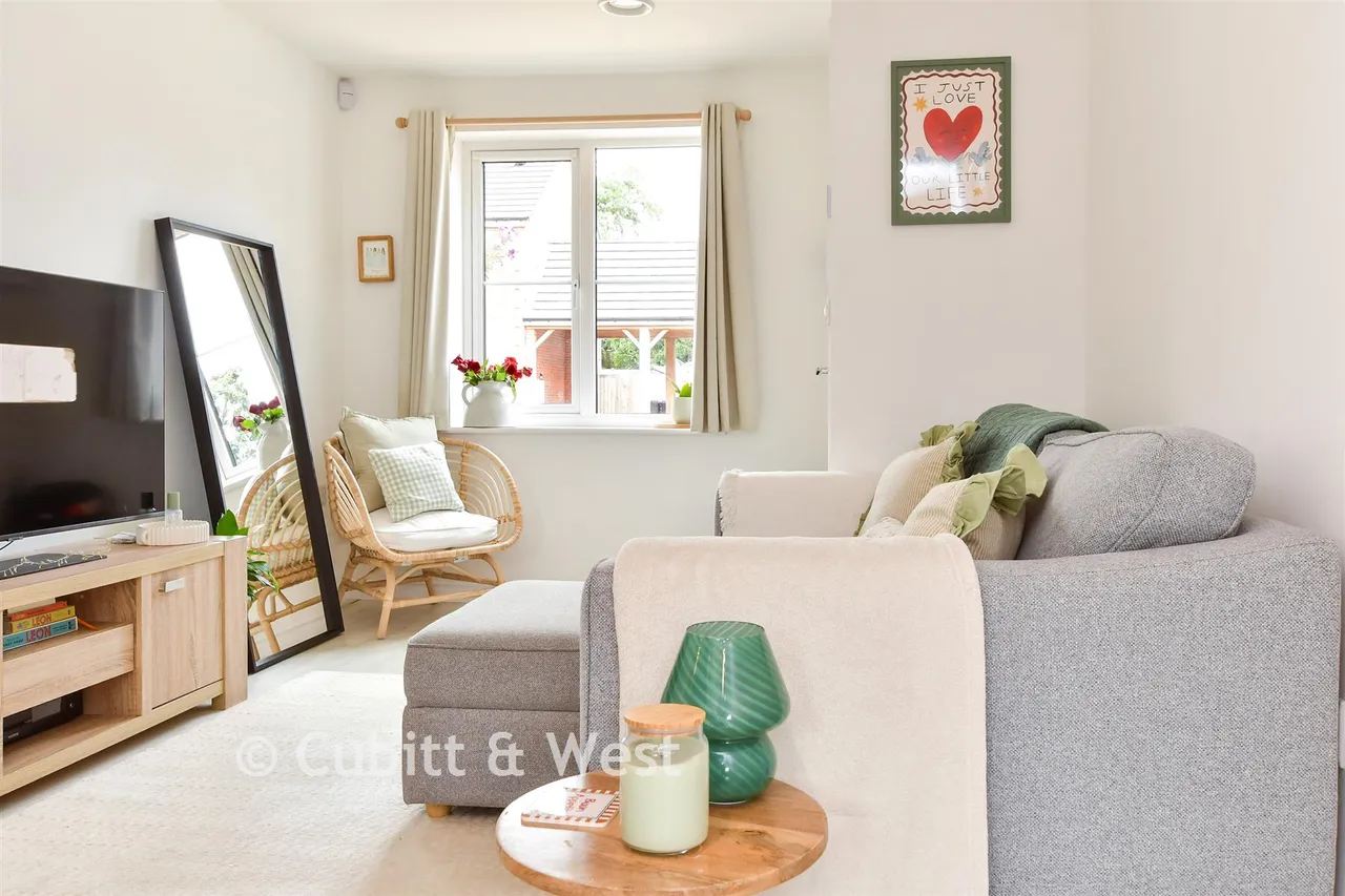 Windflower Chase, Worthing, BN13, photo 8