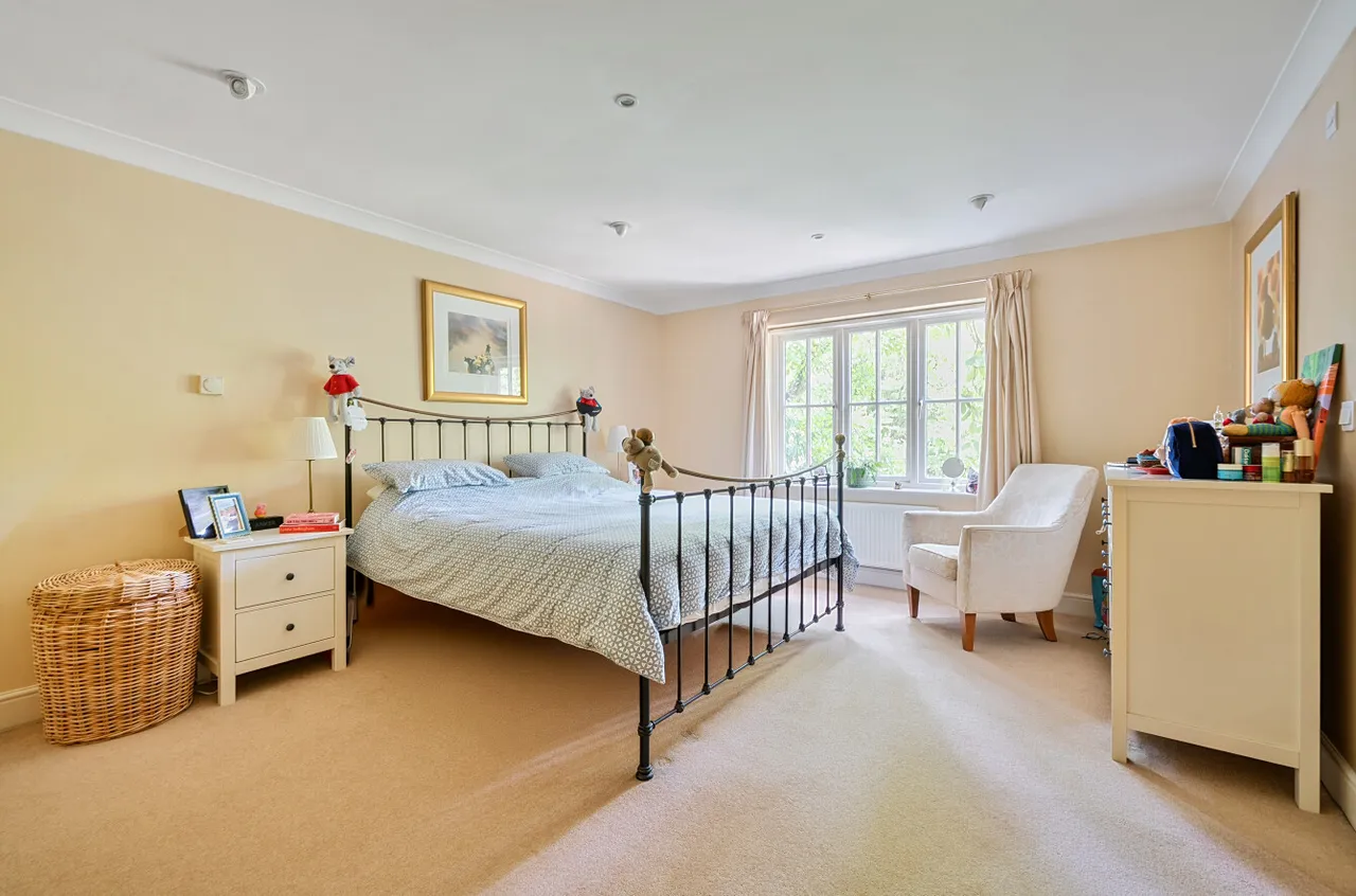 Highways Road, Compton, SO21, photo 6