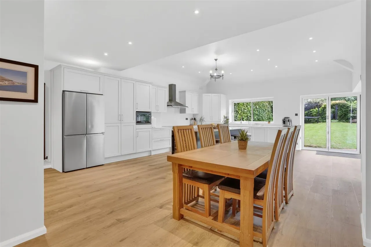 Chiltern Road, Sutton, SM2 5RD, photo 11
