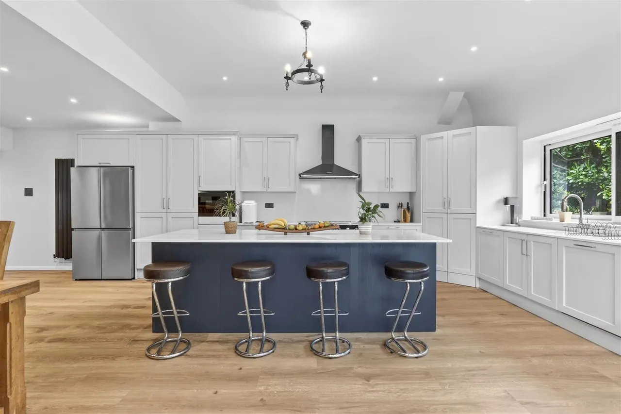 Chiltern Road, Sutton, SM2 5RD, photo 16