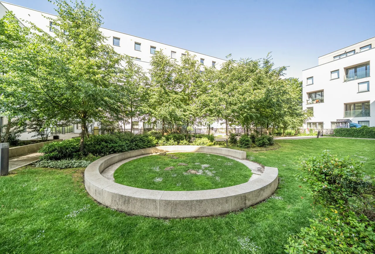 Capitol Way, London, NW9 0AU, photo 10
