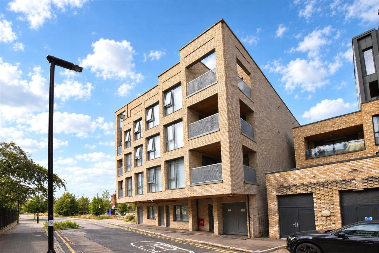 4 bed flat for sale, Bardsley Lane, Greenwich, SE10