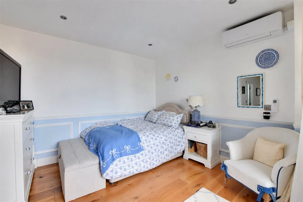 Bardsley Lane, Greenwich, SE10, photo 17