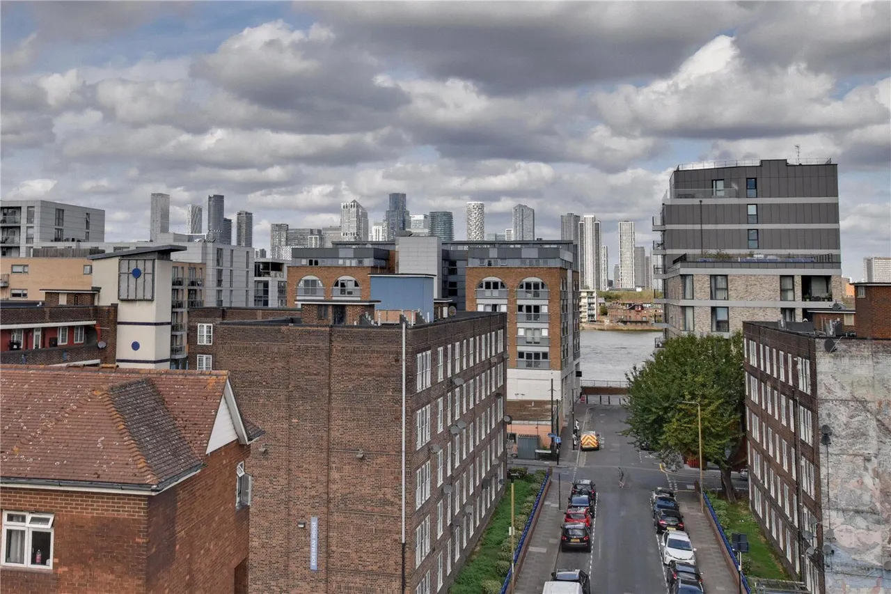 Bardsley Lane, Greenwich, SE10, photo 6