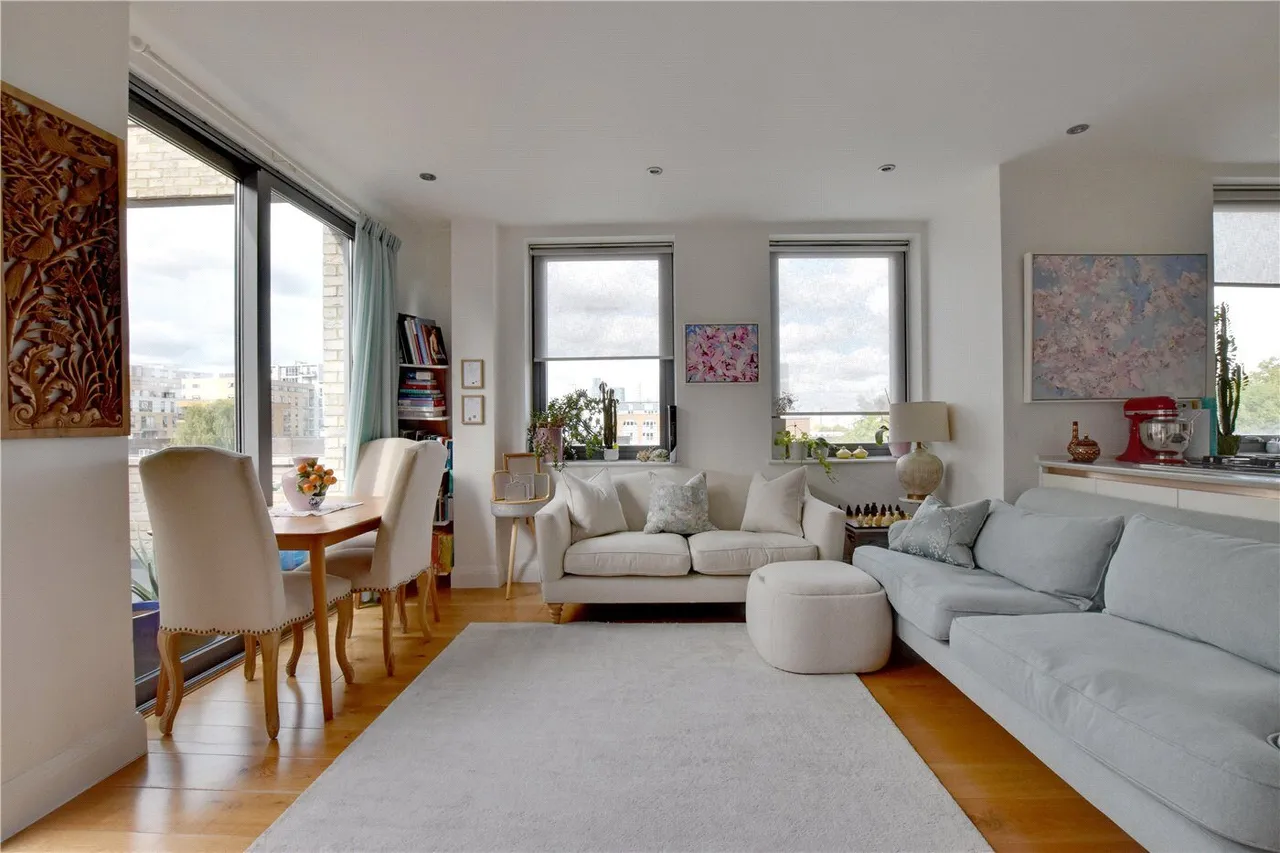 Bardsley Lane, Greenwich, SE10, photo 2