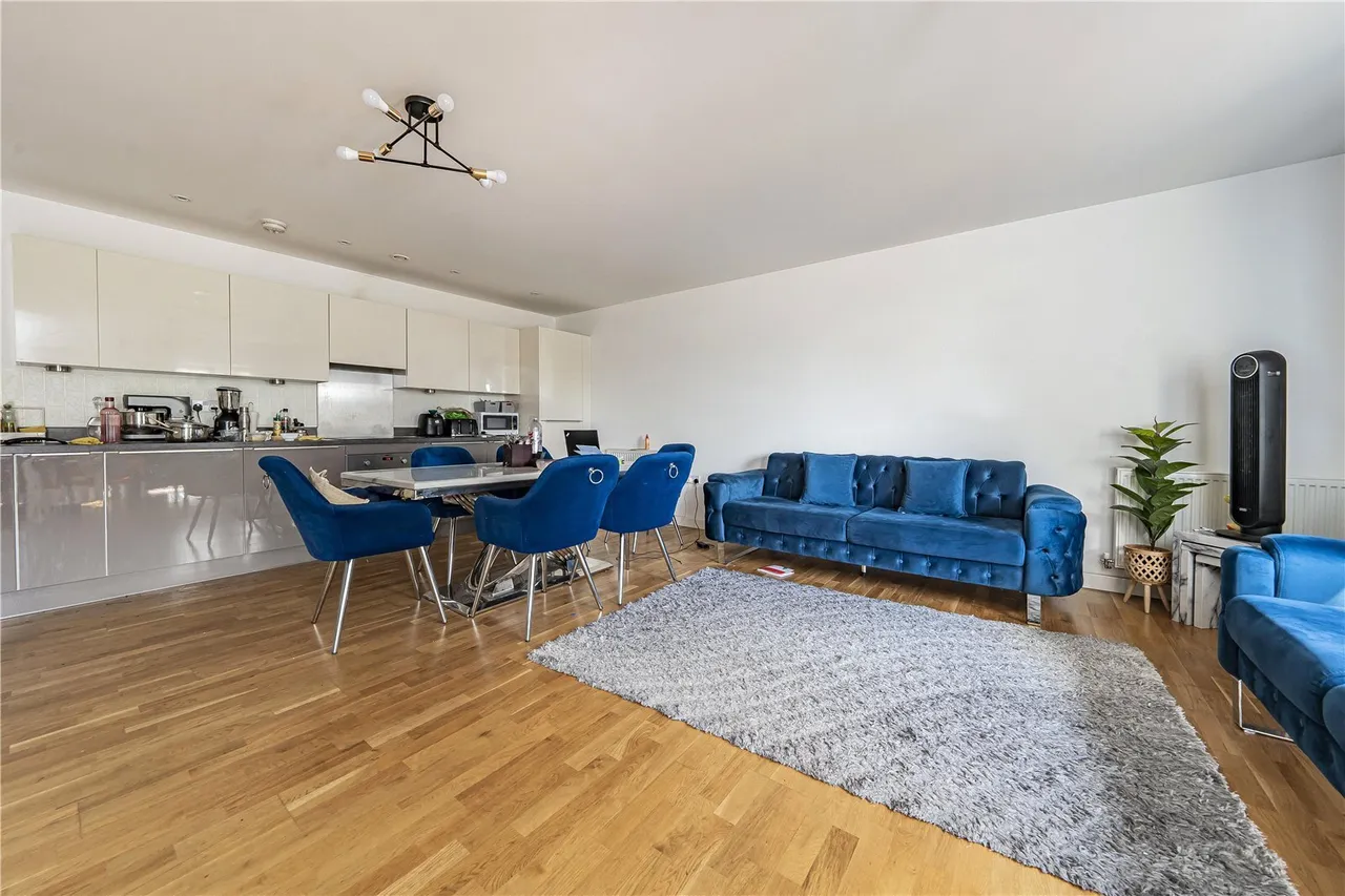 Wintergreen Boulevard, West Drayton, UB7, photo 3