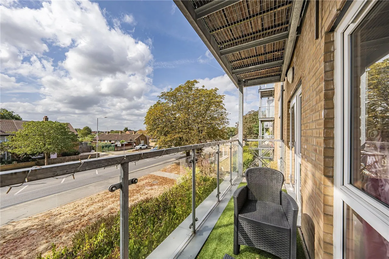 Wintergreen Boulevard, West Drayton, UB7, photo 2
