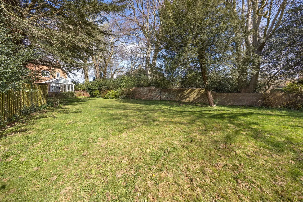 High Street, Seend, SN12, photo 24