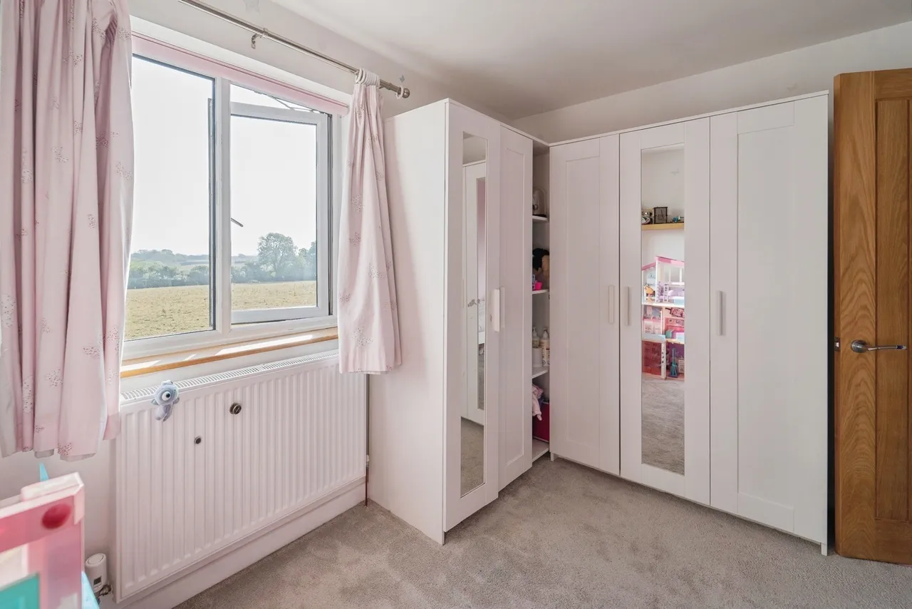 Clover Park, Haverfordwest, SA61, photo 28