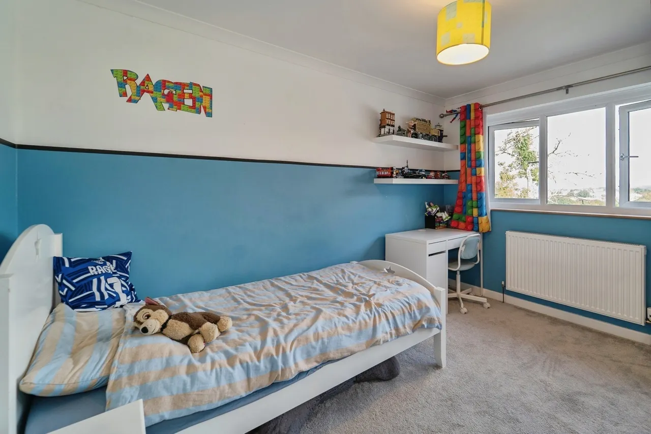 Clover Park, Haverfordwest, SA61, photo 25