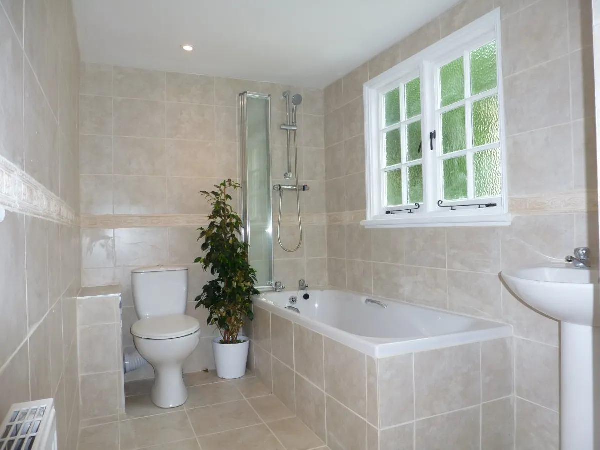 Davington Cottages Davington Hill Faversham, ME13, photo 4