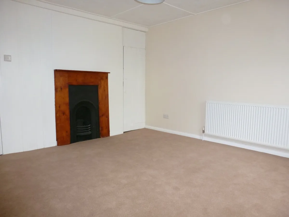 Davington Cottages Davington Hill Faversham, ME13, photo 6