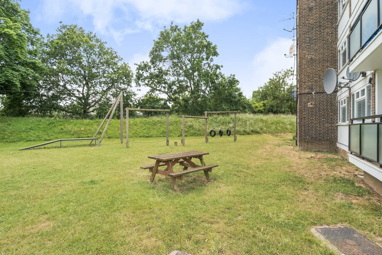 Foxborough Gardens, Brockley, London, SE4, photo 3