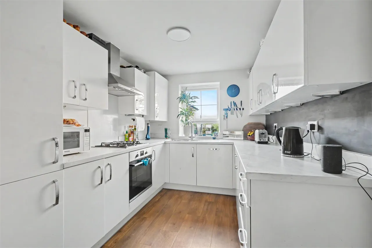 Plessey Road, Beeston, NG9, photo 4