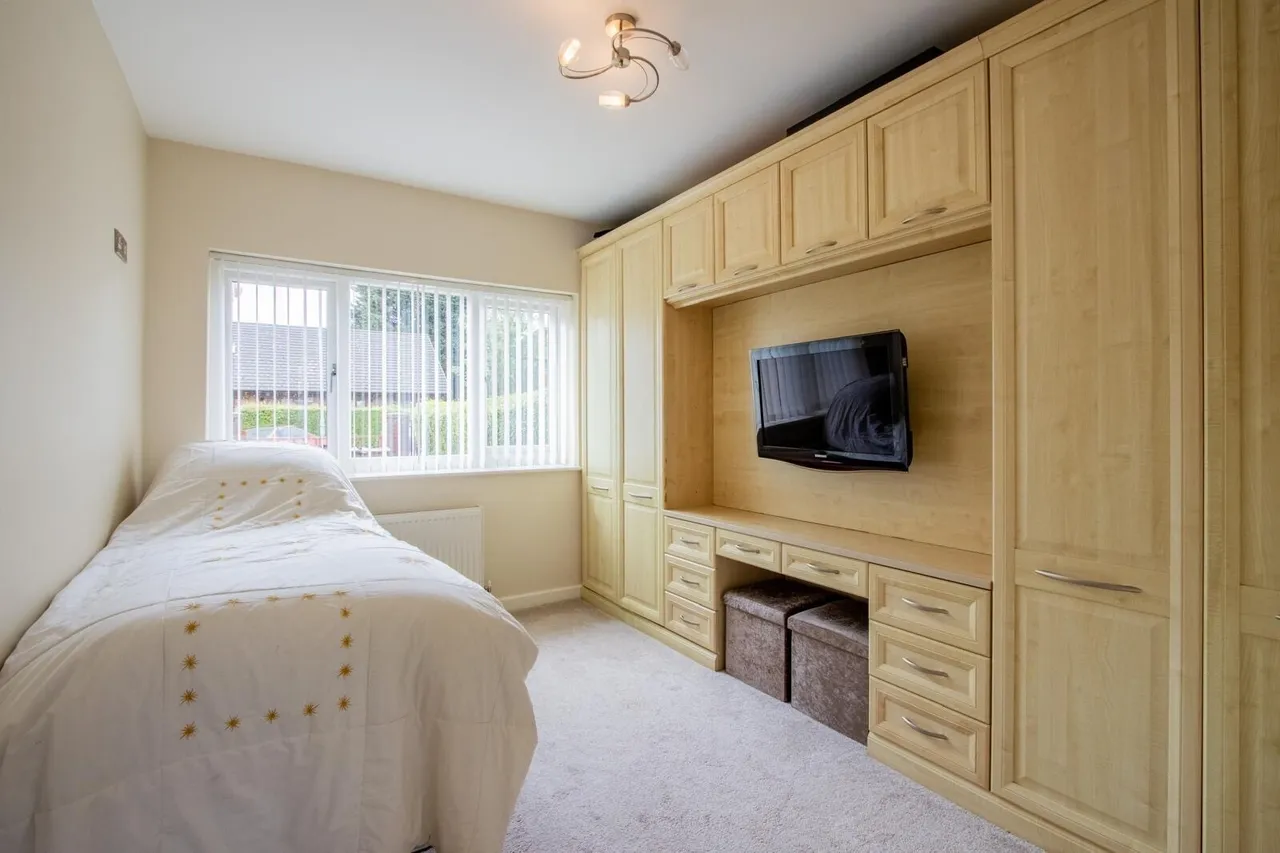 Dewsbury Road, Wakefield, photo 11