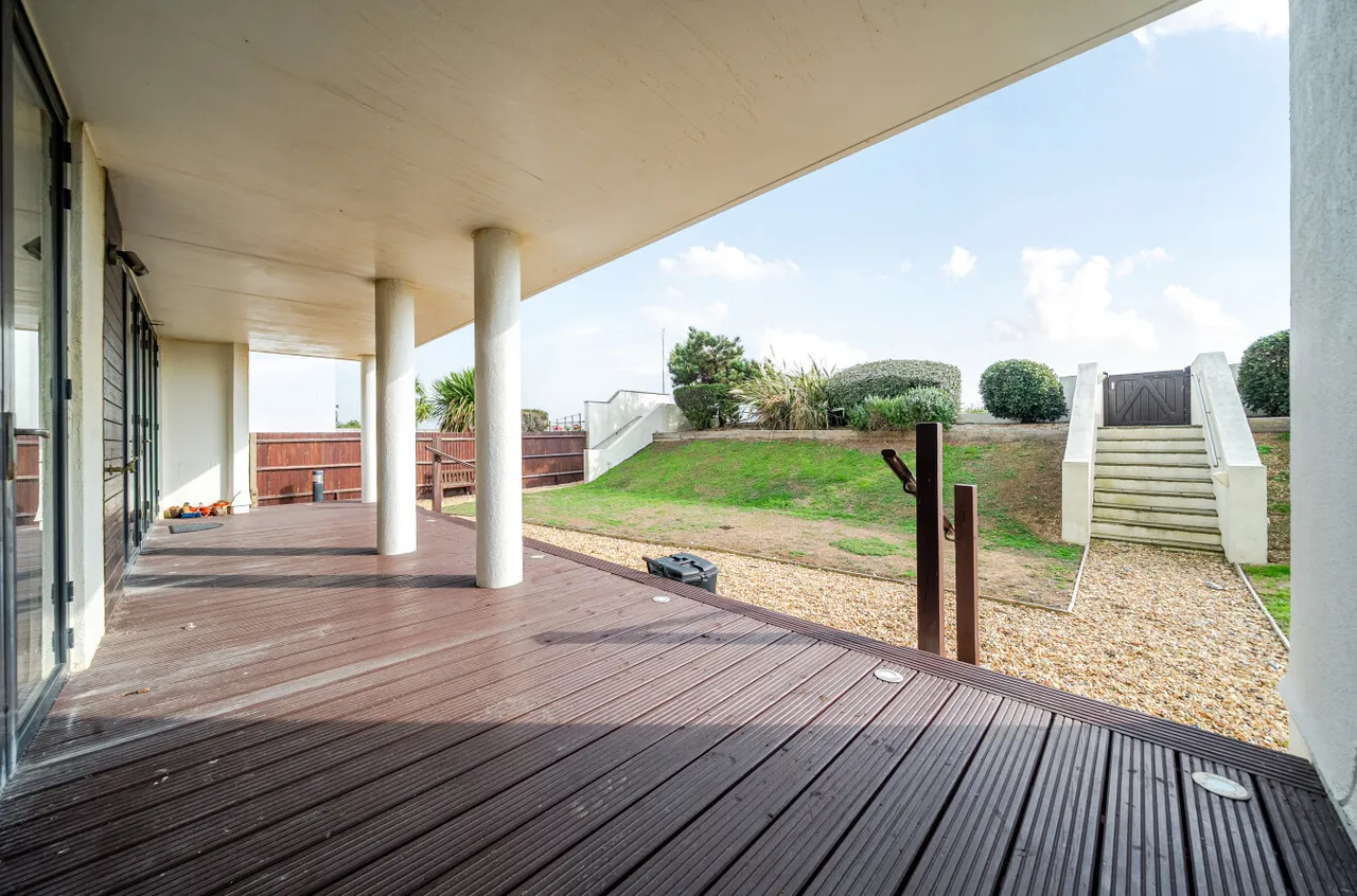 Eirene Road, Goring-by-Sea, BN12, photo 8