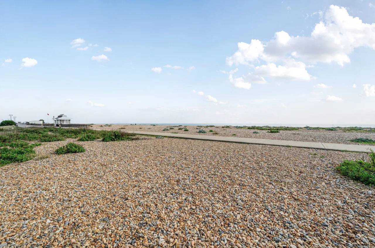 Eirene Road, Goring-by-Sea, BN12, photo 13