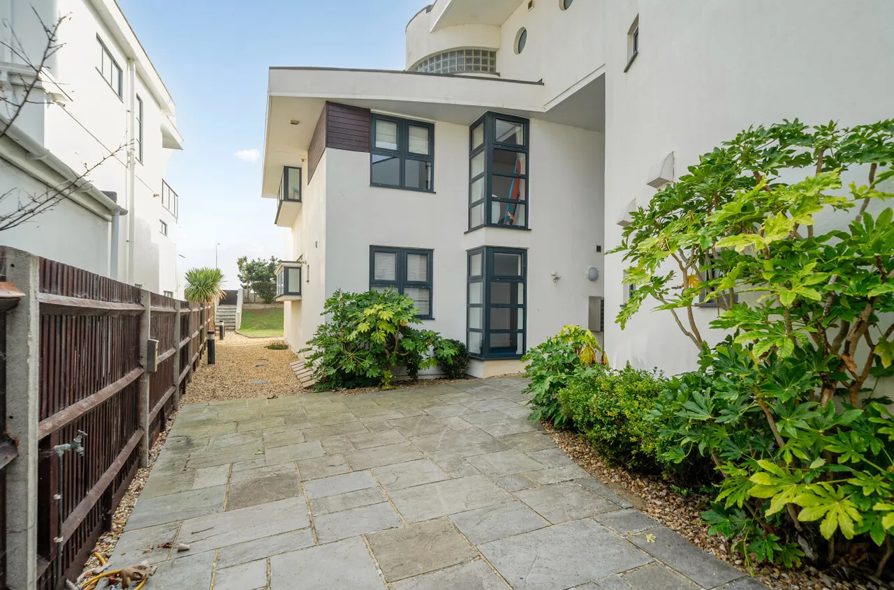 Eirene Road, Goring-by-Sea, BN12, photo 17