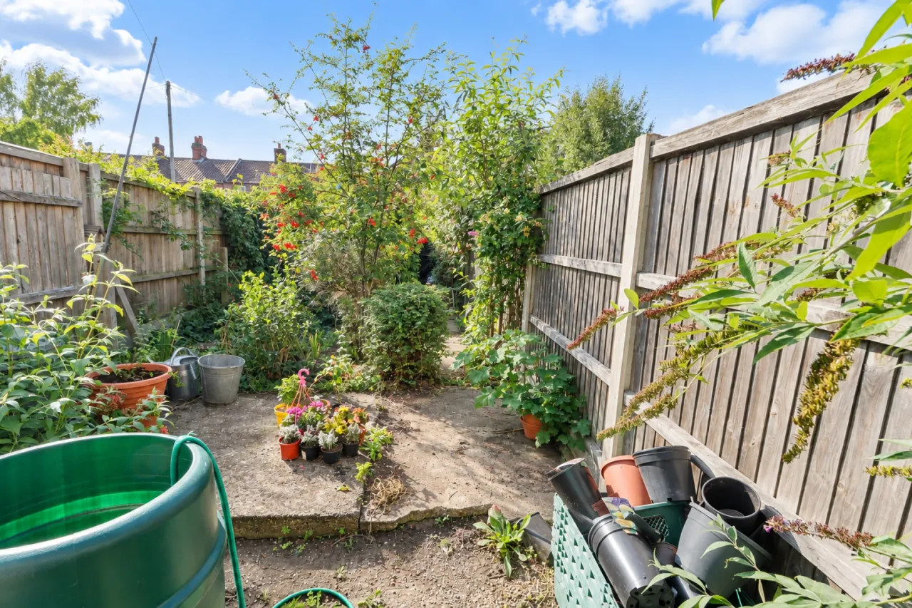 Ladys Meadow, Beccles, photo 8