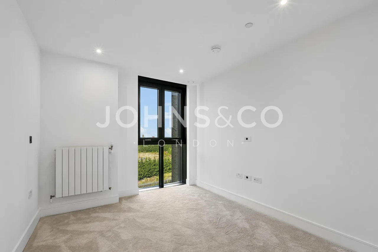 Redwood Tower, Twelve Trees Park, E15, photo 11