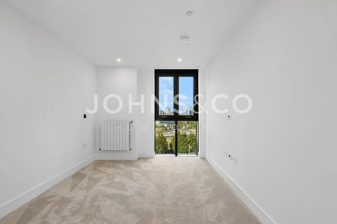 Redwood Tower, Twelve Trees Park, E15, photo 10