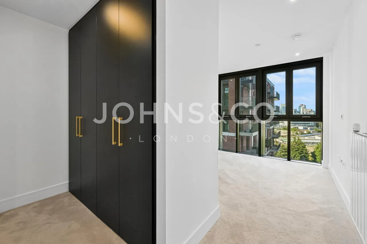 Redwood Tower, Twelve Trees Park, E15, photo 7