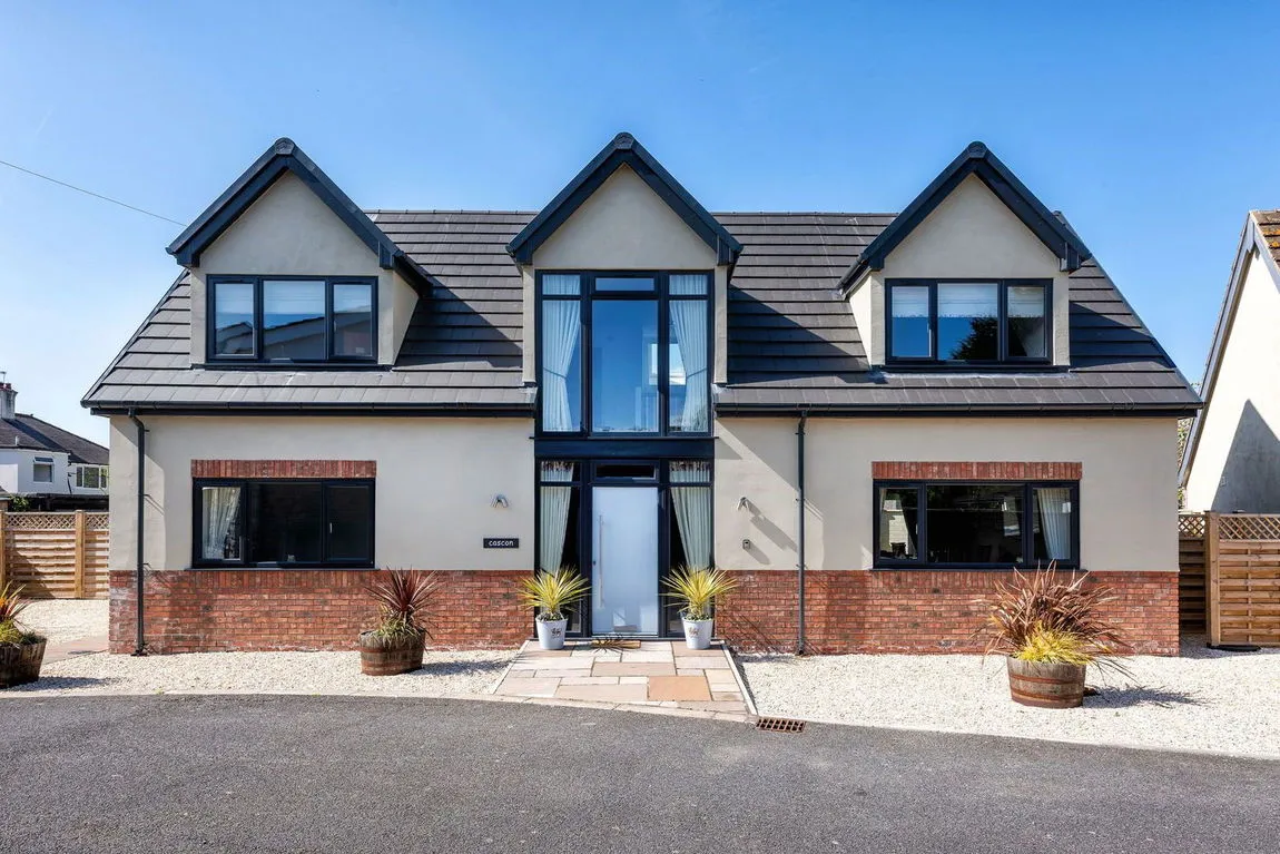 4 bed house for sale — Upper Denbigh Road, St. Asaph, Denbighshire, LL17 0RW