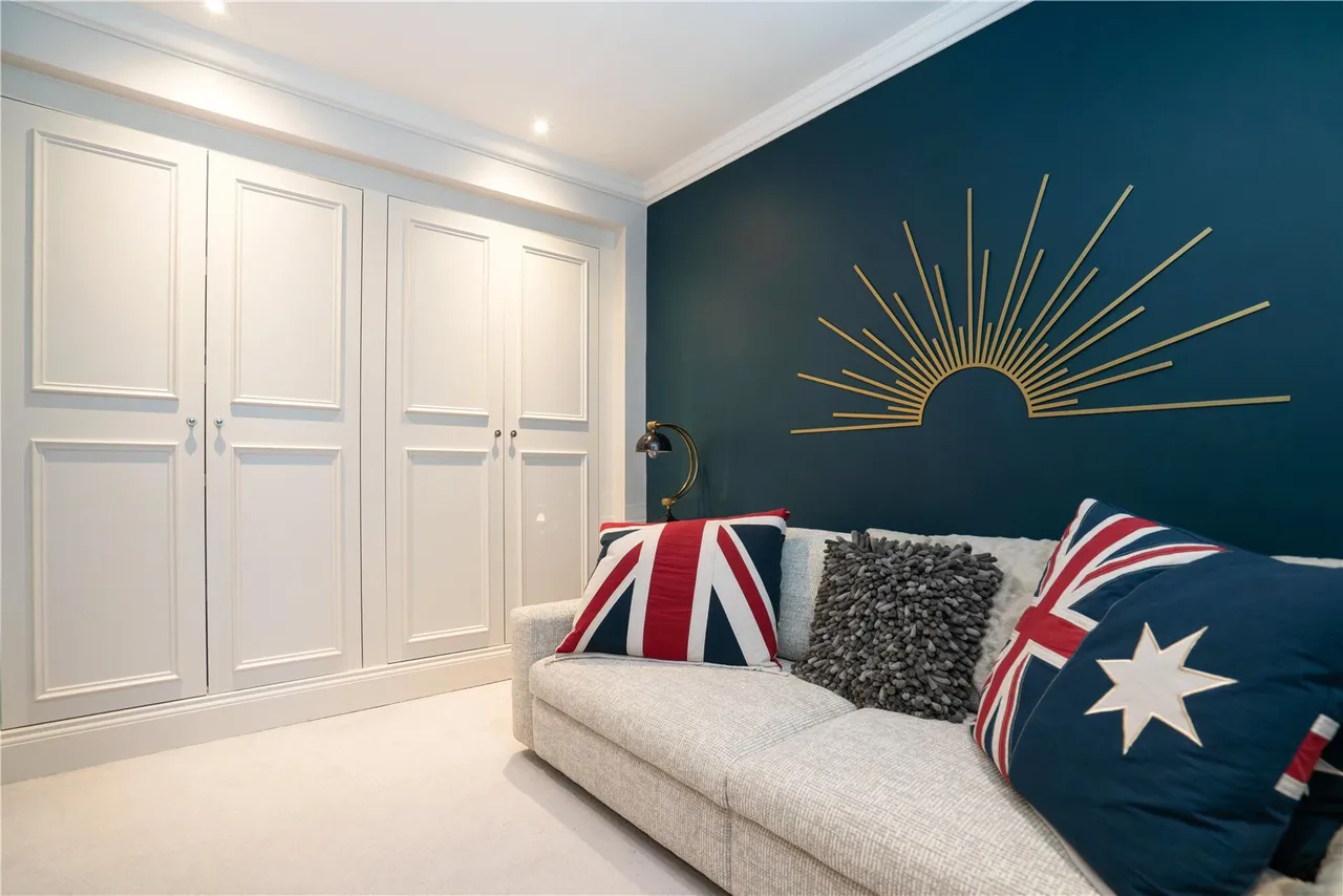 Clevedon Road, Twickenham, TW1, photo 11