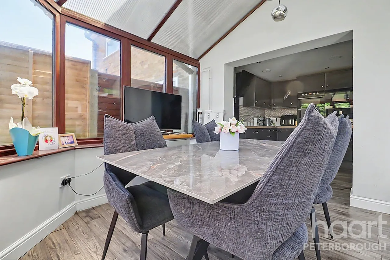 Sunnyville Road, Coates, PE7, photo 9