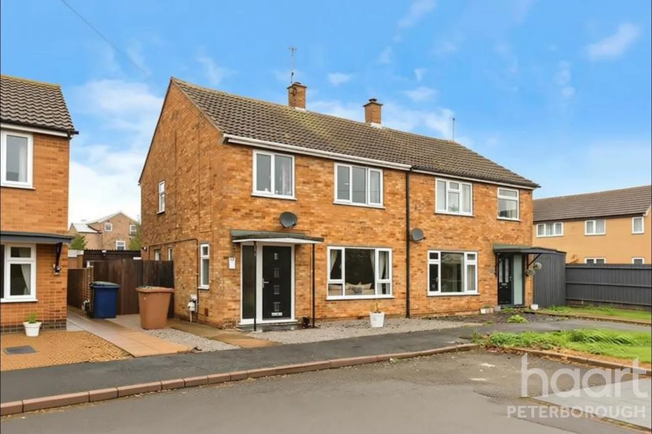 3 bed house for sale, Sunnyville Road, Coates, PE7