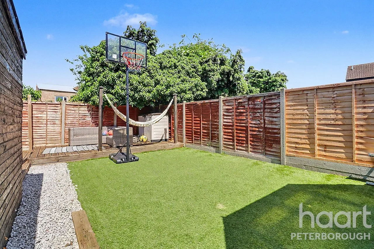 Sunnyville Road, Coates, PE7, photo 18