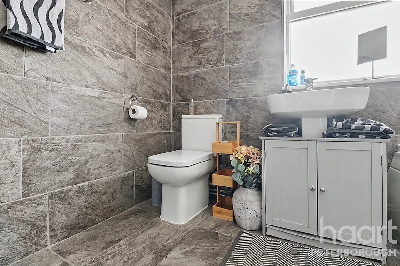 Sunnyville Road, Coates, PE7, photo 15