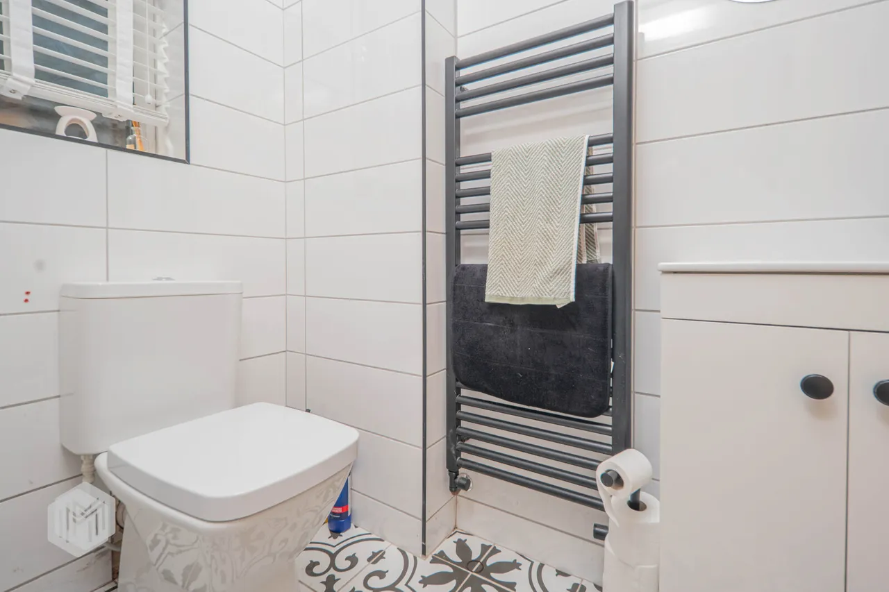 Stoneleigh Drive, Radcliffe, Manchester, M26 1HA, photo 24