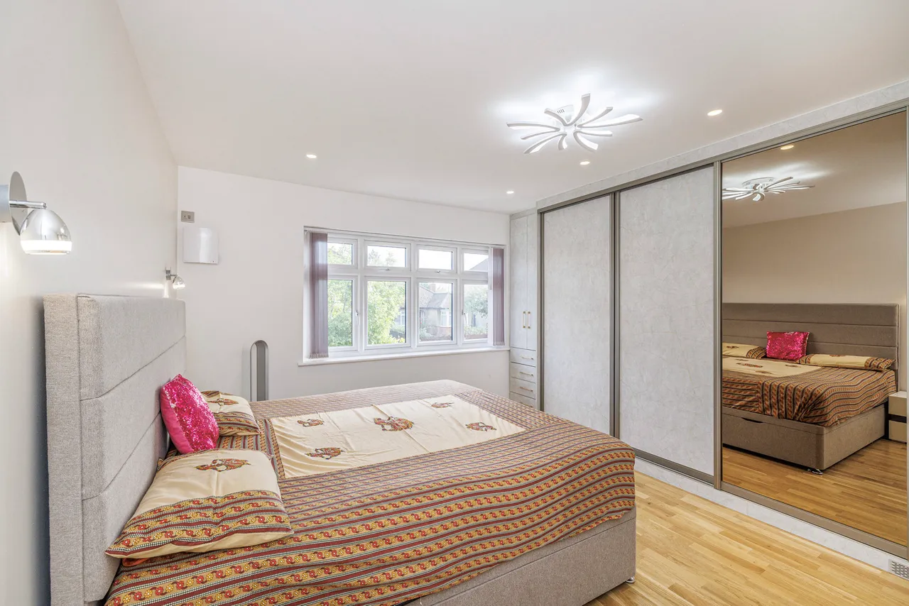 Highland Road, Northwood Fees Apply, HA6, photo 16