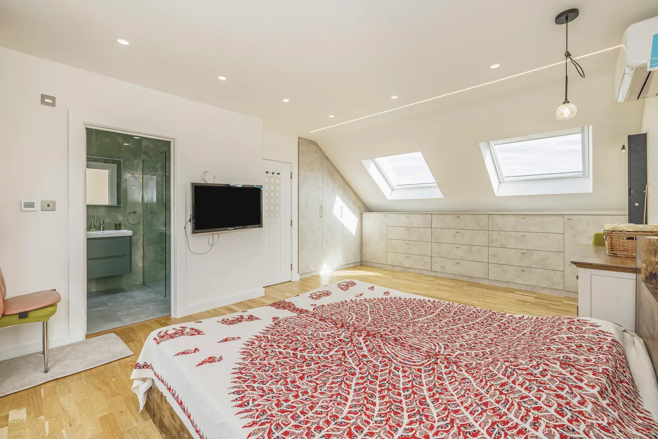 Highland Road, Northwood Fees Apply, HA6, photo 18