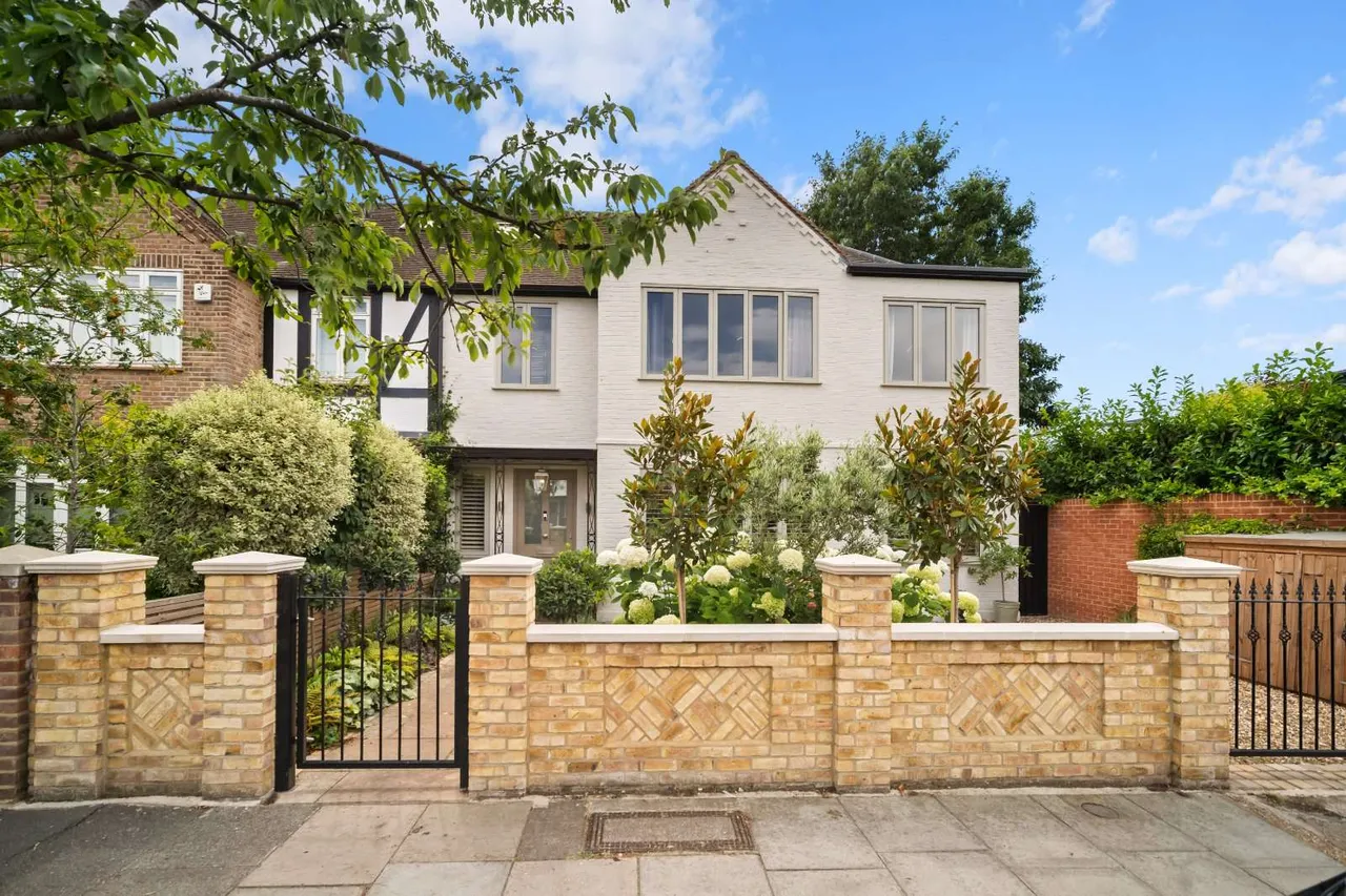 4 bed house for sale — Suffolk Road, Barnes, London, SW13 9NN