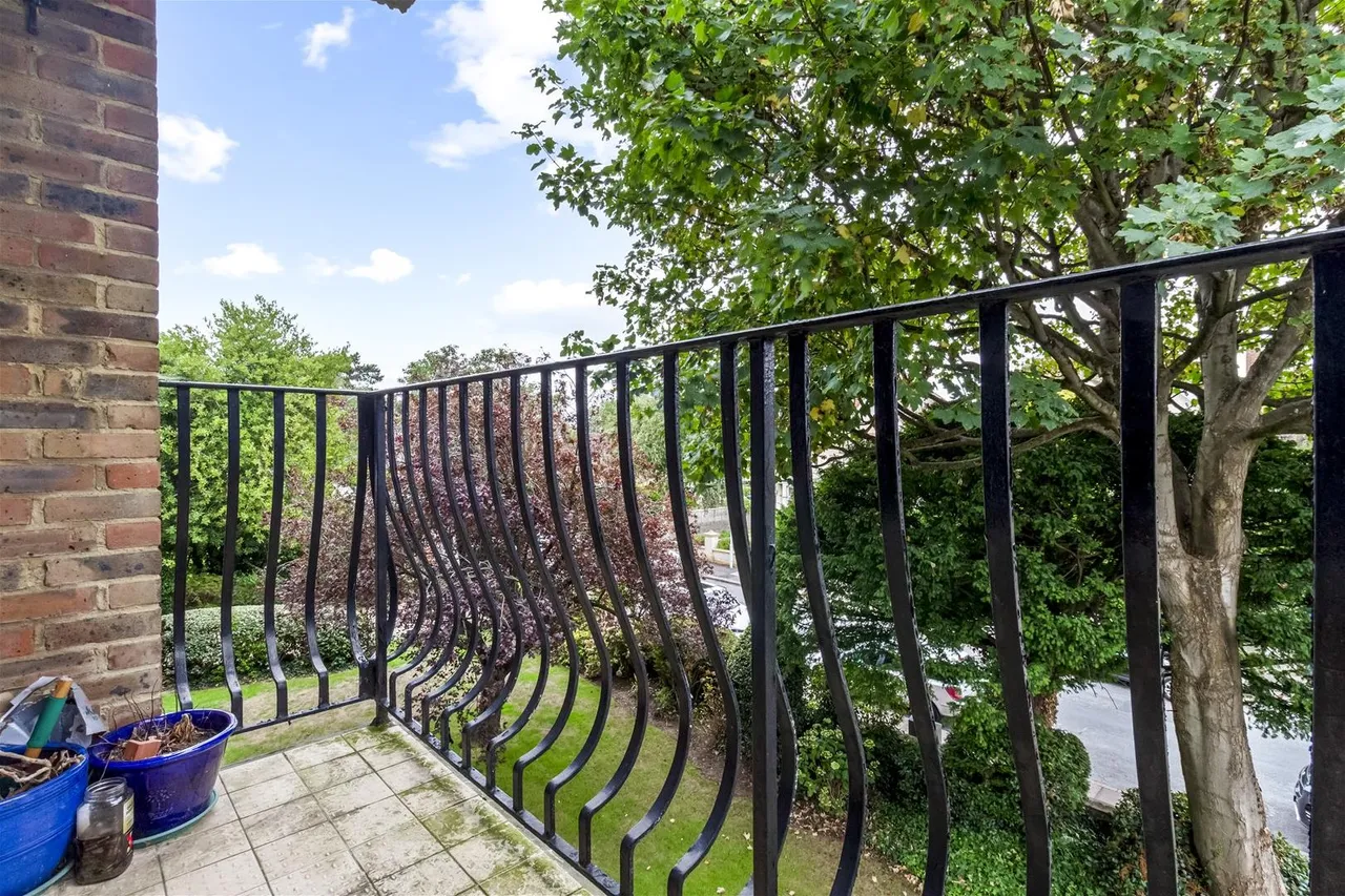 Downview Road, Worthing, photo 16