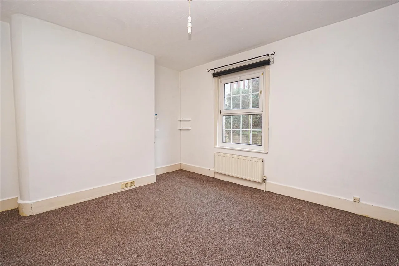 Stonefield Road, Hastings, photo 8