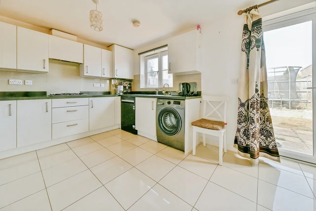 Fishers Green Road, Stevenage, SG1, photo 5