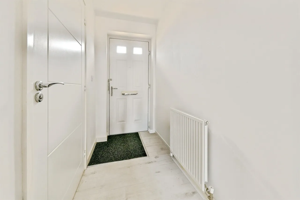 Fishers Green Road, Stevenage, SG1, photo 17