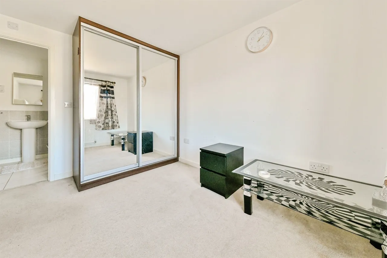 Fishers Green Road, Stevenage, SG1, photo 7