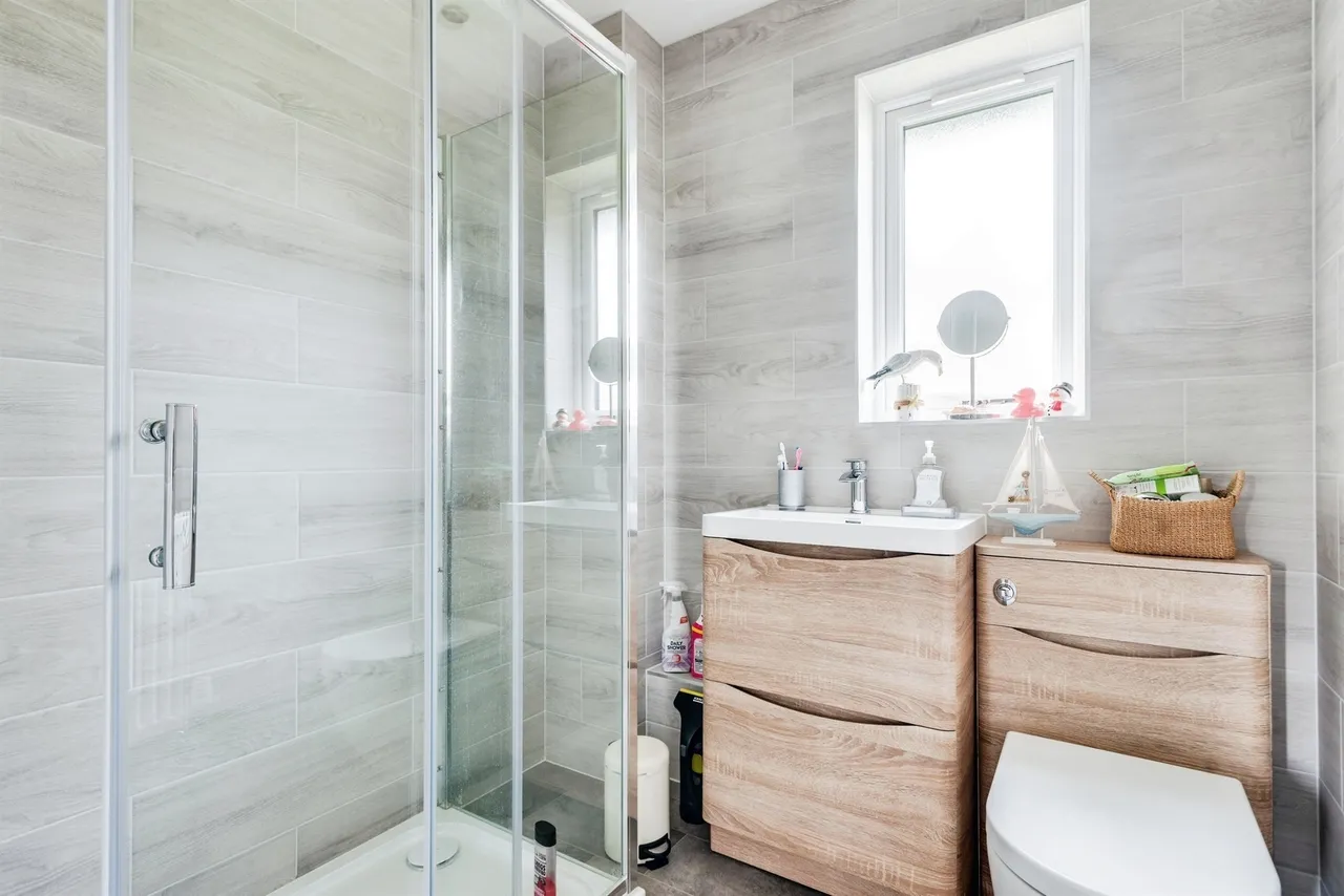 Thornford Drive, Swindon, SN5, photo 6