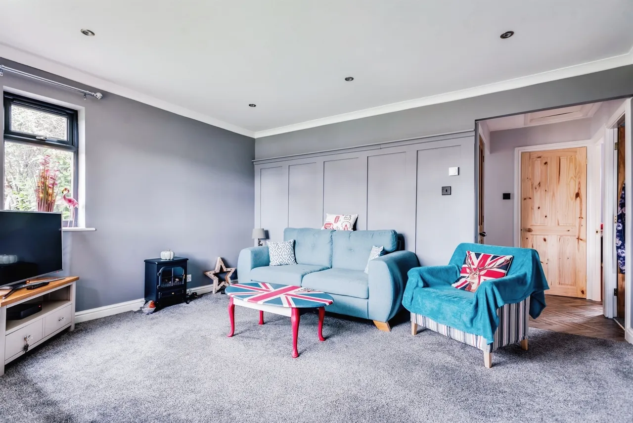 Thornford Drive, Swindon, SN5, photo 2