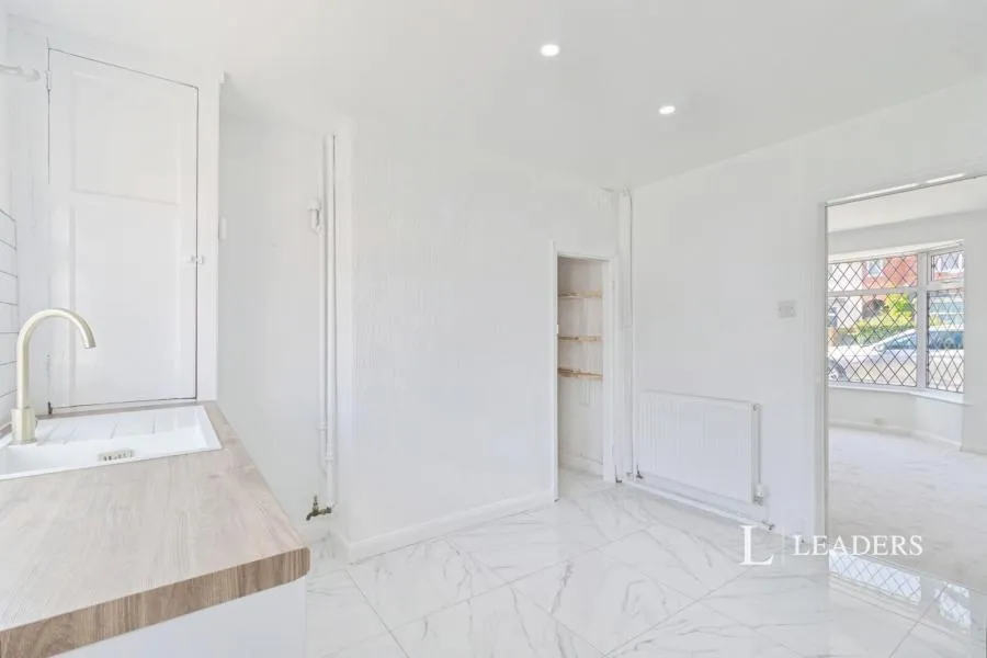 Lansdowne Grove, Wigston, LE18, photo 5